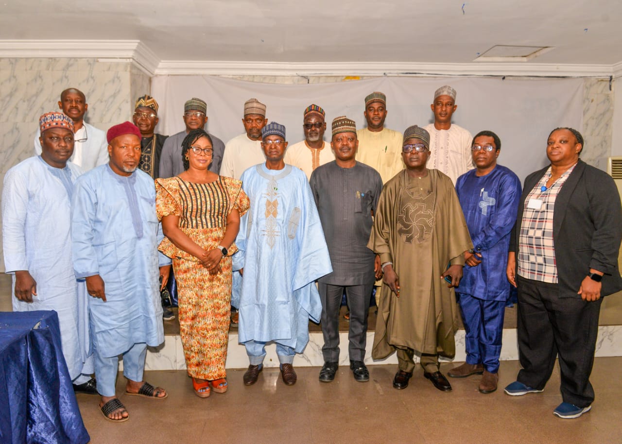 FG, FAO Launch New Initiative to Combat Avian Influenza in Nigeria