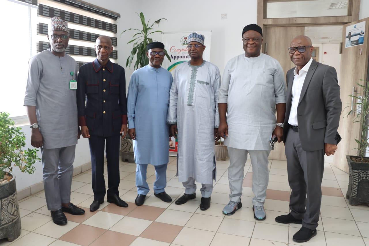 NIAS Confers Honorary Fellowship on Livestock Minister